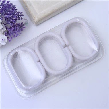 Бела кука за завесе за туш